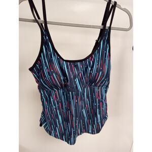 NWOT 2 PC Tankini Size XL Navy Blue Lt Blue and Red  0279
